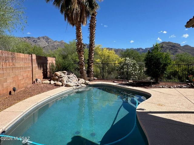 5672 N Cherokee Ridge Road, Tucson, AZ 85750
