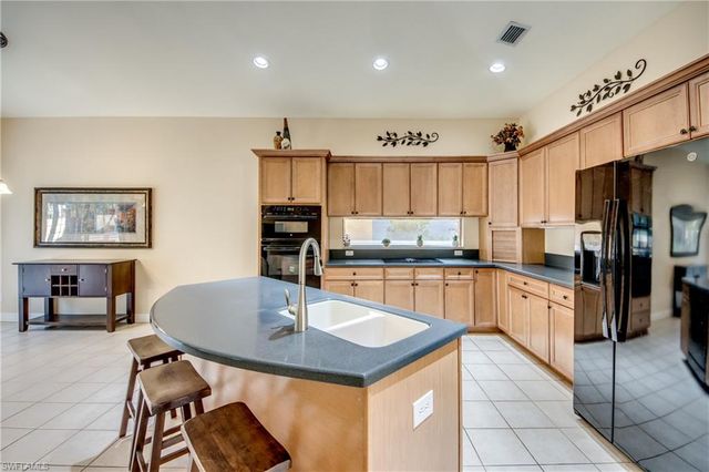 7533 Key Deer CT, Fort Myers, FL 33966
