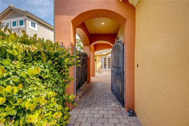 7533 Key Deer CT, Fort Myers, FL 33966