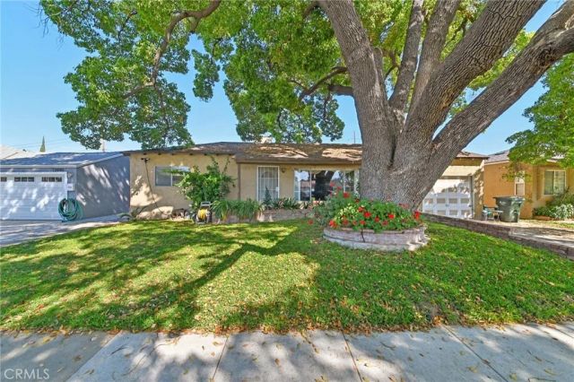 13944 Brightwell Ave, Paramount, CA 90723