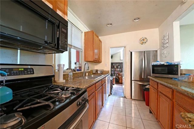 13944 Brightwell Ave, Paramount, CA 90723