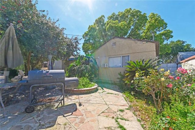 13944 Brightwell Ave, Paramount, CA 90723