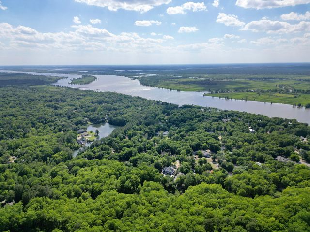 106 Weston Drive, Pawleys Island, SC 29585