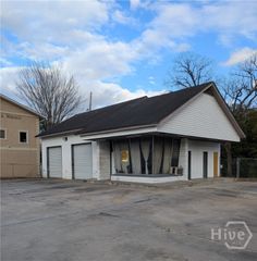 3912 Waters Avenue, Savannah, GA 31405
