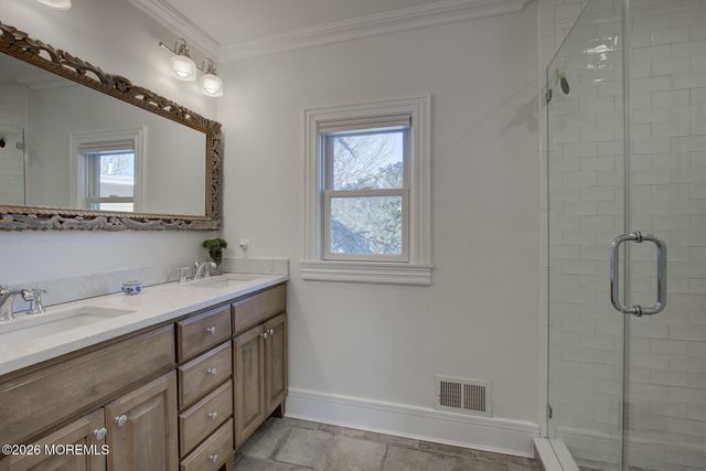 39 E River Road, Rumson, NJ 07760