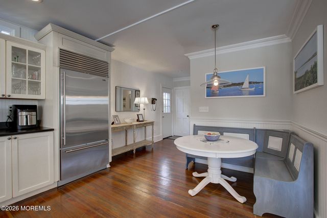 39 E River Road, Rumson, NJ 07760