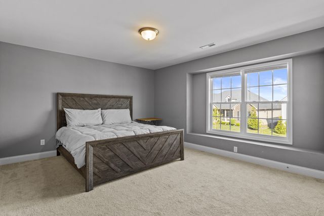 665 Windflower Way, Lexington, KY 40511