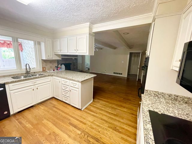 11 Cumberland Drive SE, Rome, GA 30161