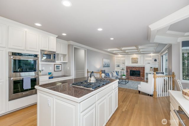 12362 Double Eagle Drive, Mukilteo, WA 98275