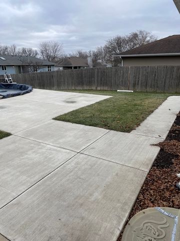 304 Brynn Drive, Manhattan, IL 60442