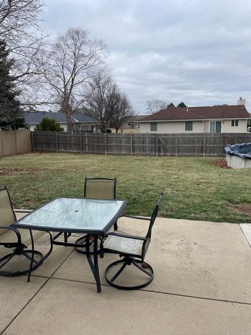 304 Brynn Drive, Manhattan, IL 60442