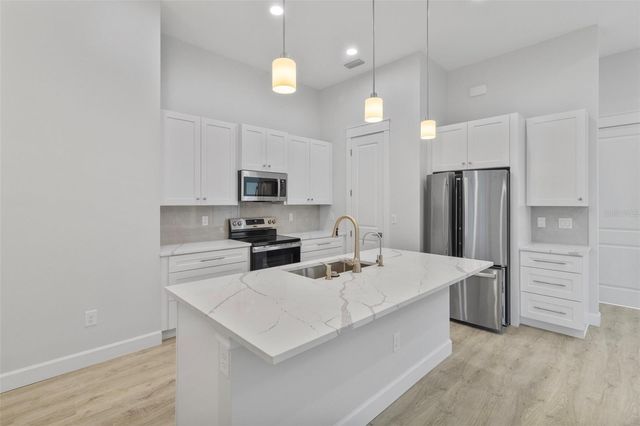 2098 MANHEIM AVENUE, North Port, FL 34286