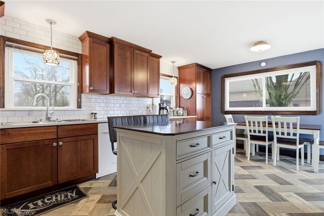 2940 W Erie Avenue, Lorain, OH 44053