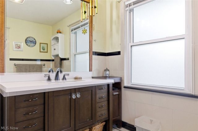 2940 W Erie Avenue, Lorain, OH 44053