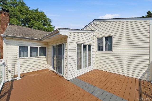 160 Clearmeadow Drive, East Meadow, NY 11554