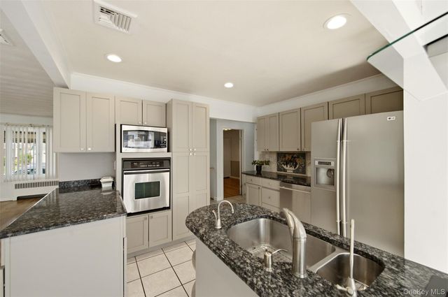 160 Clearmeadow Drive, East Meadow, NY 11554