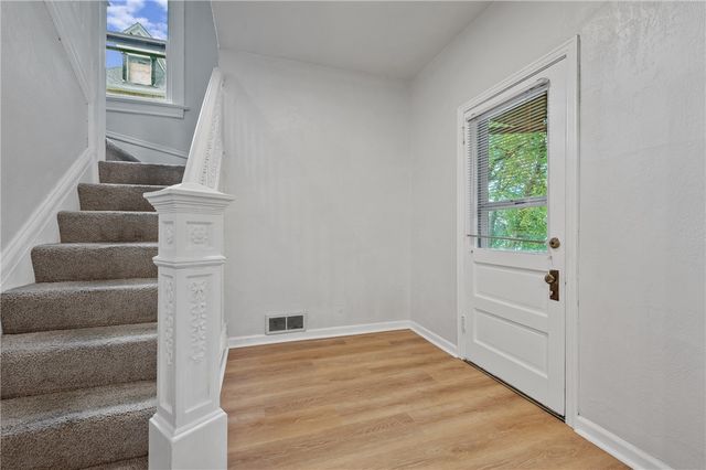 306 Marie Ave, Avalon, PA 15202