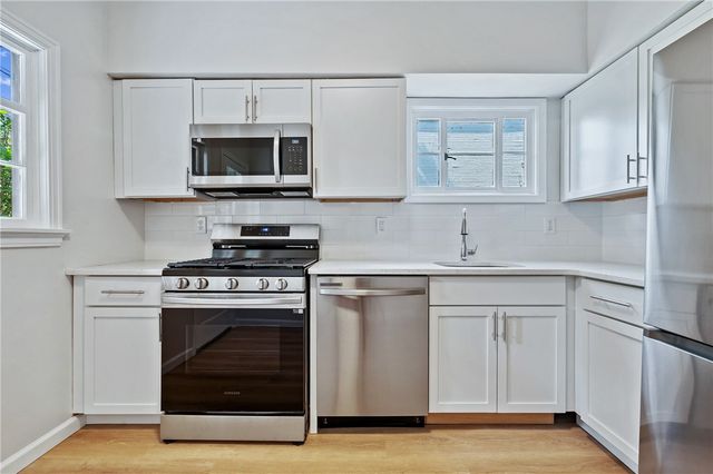 306 Marie Ave, Avalon, PA 15202