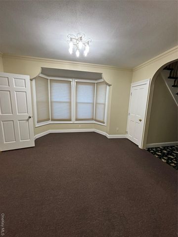 445 North Country Road, Saint James, NY 11780