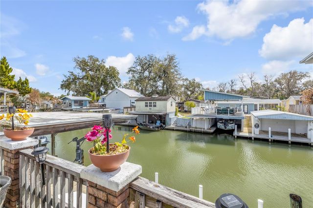 201 GARY AVENUE, Oak Hill, FL 32759