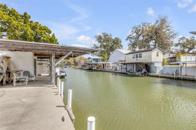 201 GARY AVENUE, Oak Hill, FL 32759