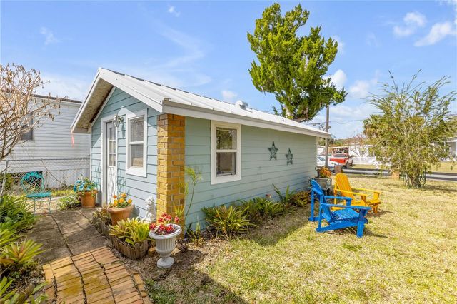 201 GARY AVENUE, Oak Hill, FL 32759