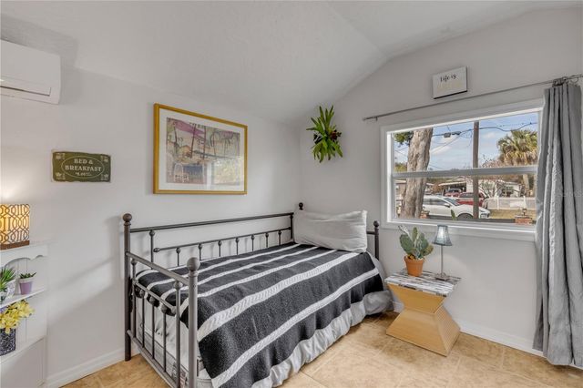 201 GARY AVENUE, Oak Hill, FL 32759