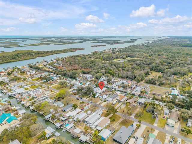 201 GARY AVENUE, Oak Hill, FL 32759