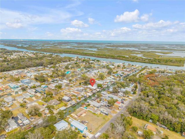 201 GARY AVENUE, Oak Hill, FL 32759