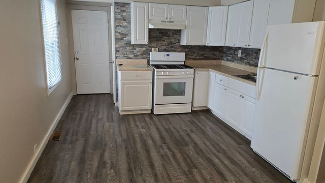 22168 YATES Avenue, Sauk Village, IL 60411