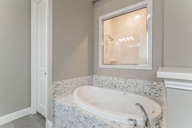 3013 Yarrow Place, Mckinney, TX 75071