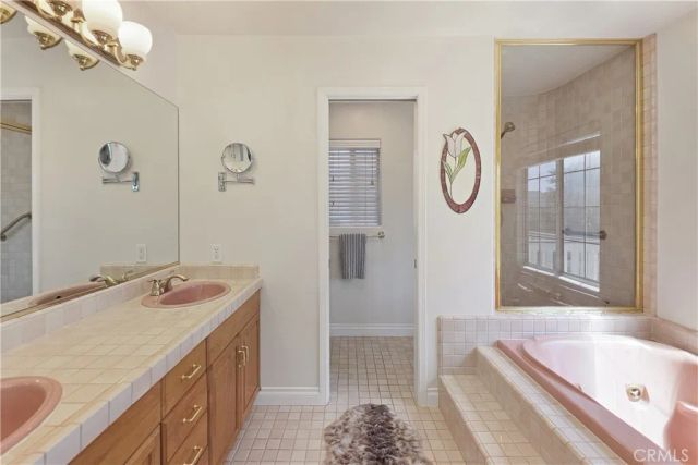 15597 Rolling Ridge, Chino Hills, CA 91709