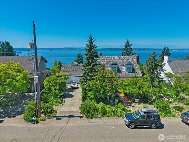 4048 56th Avenue SW, Seattle, WA 98116