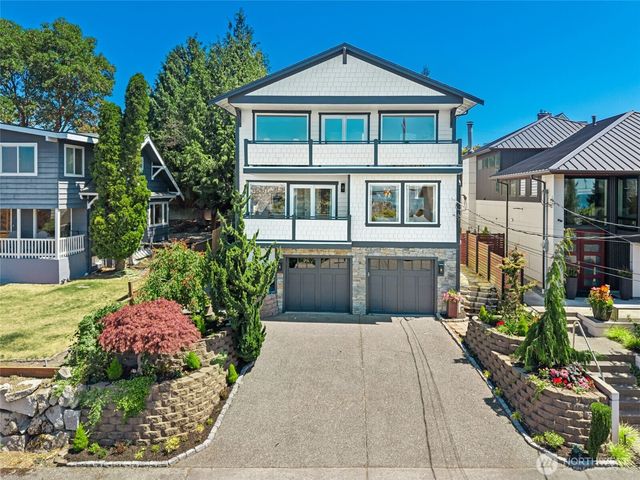 4048 56th Avenue SW, Seattle, WA 98116