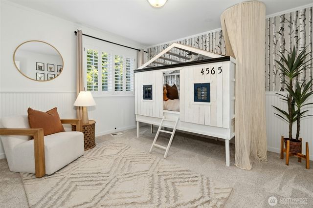 4048 56th Avenue SW, Seattle, WA 98116
