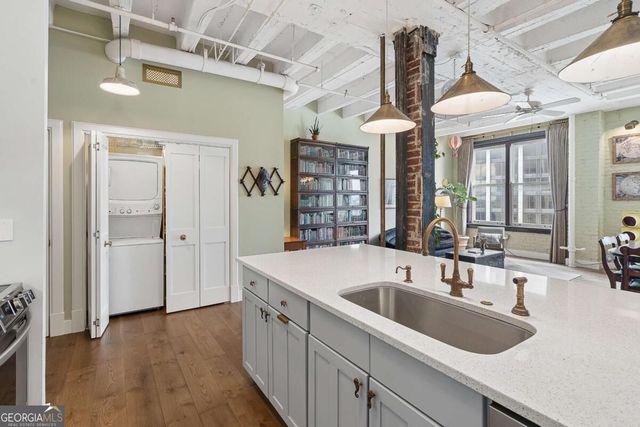 32 Peachtree Street NW 1603, Atlanta, GA 30303