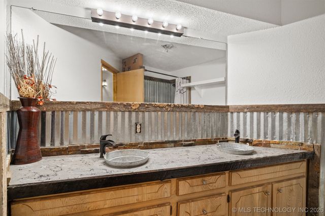 186751 N 4180 Road, Antlers, OK 74523