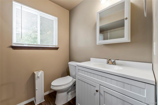 3250 Groveland Road, Groveland Township, MI 48462