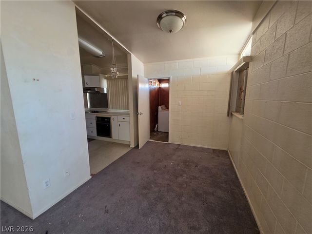 2806 Perliter Avenue, North Las Vegas, NV 89030