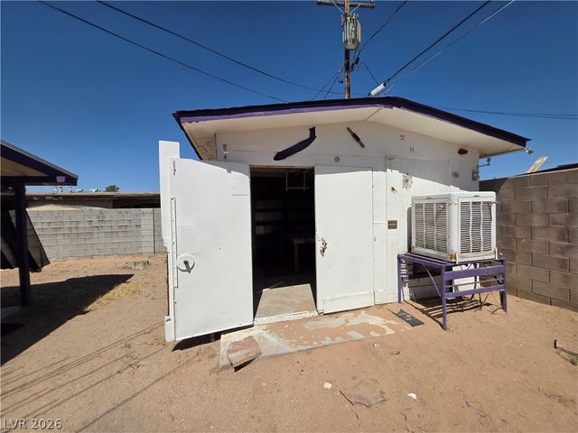 2806 Perliter Avenue, North Las Vegas, NV 89030