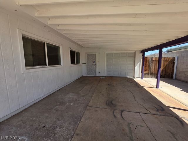 2806 Perliter Avenue, North Las Vegas, NV 89030