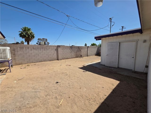 2806 Perliter Avenue, North Las Vegas, NV 89030