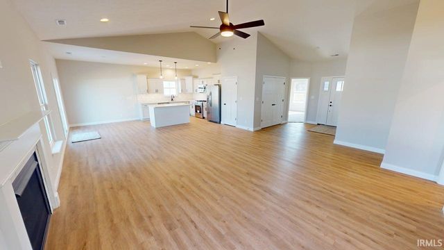 206 Royalwood Drive, Monticello, IN 47960