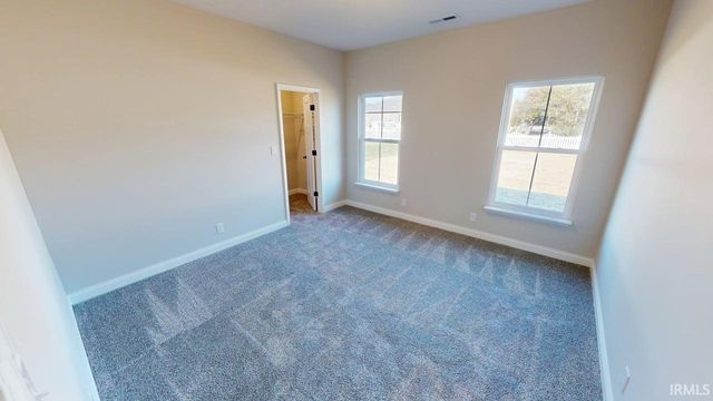 206 Royalwood Drive, Monticello, IN 47960