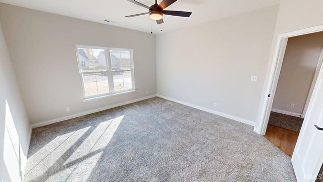 206 Royalwood Drive, Monticello, IN 47960