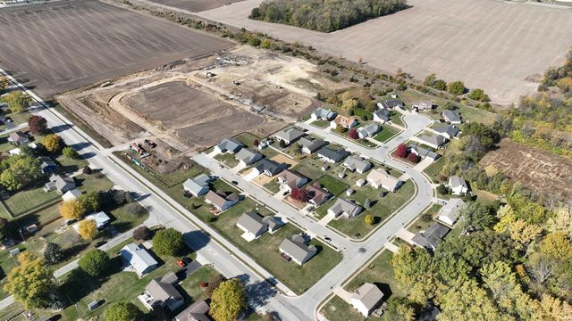 206 Royalwood Drive, Monticello, IN 47960