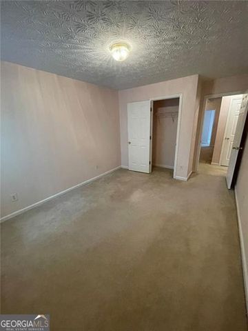 1028 Montague Place Court, Lawrenceville, GA 30043