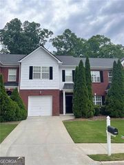1028 Montague Place Court, Lawrenceville, GA 30043