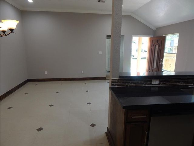 3835 Amos Street, Houston, TX 77021