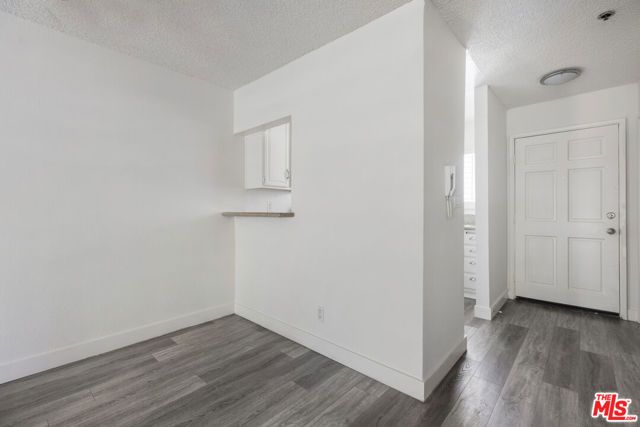 412 W Dryden Street 2, Glendale, CA 91202